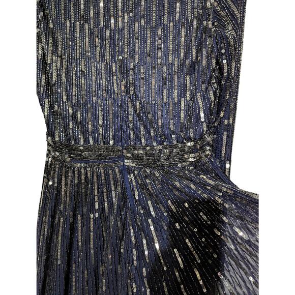 Mac Duggal Formal Dress Size 12 Navy Blue Sequin Long Sleeve V-Neck Evening Gown - Picture 15 of 16